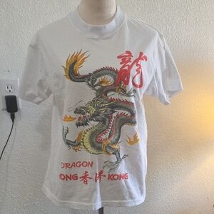Vintage Hong Kong dragon graphic T-shirt. 